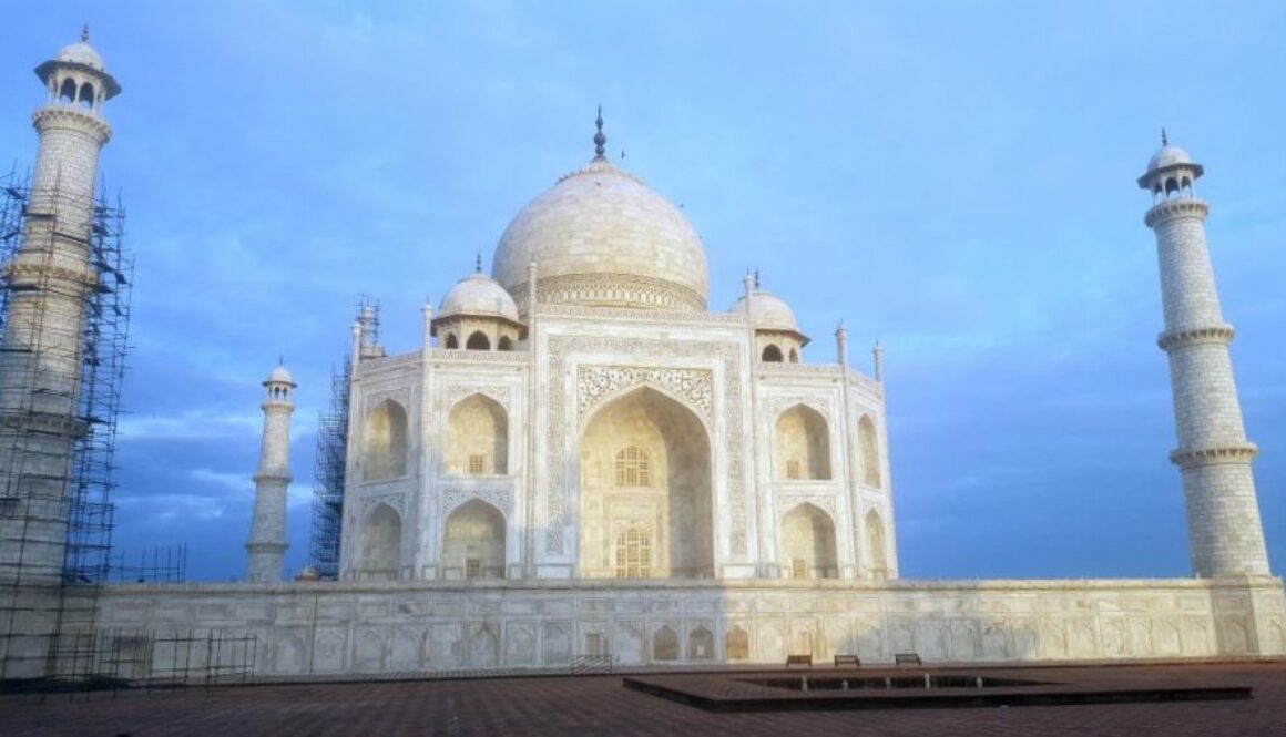 Taj Mahal 35 ©WorldCalling4Me