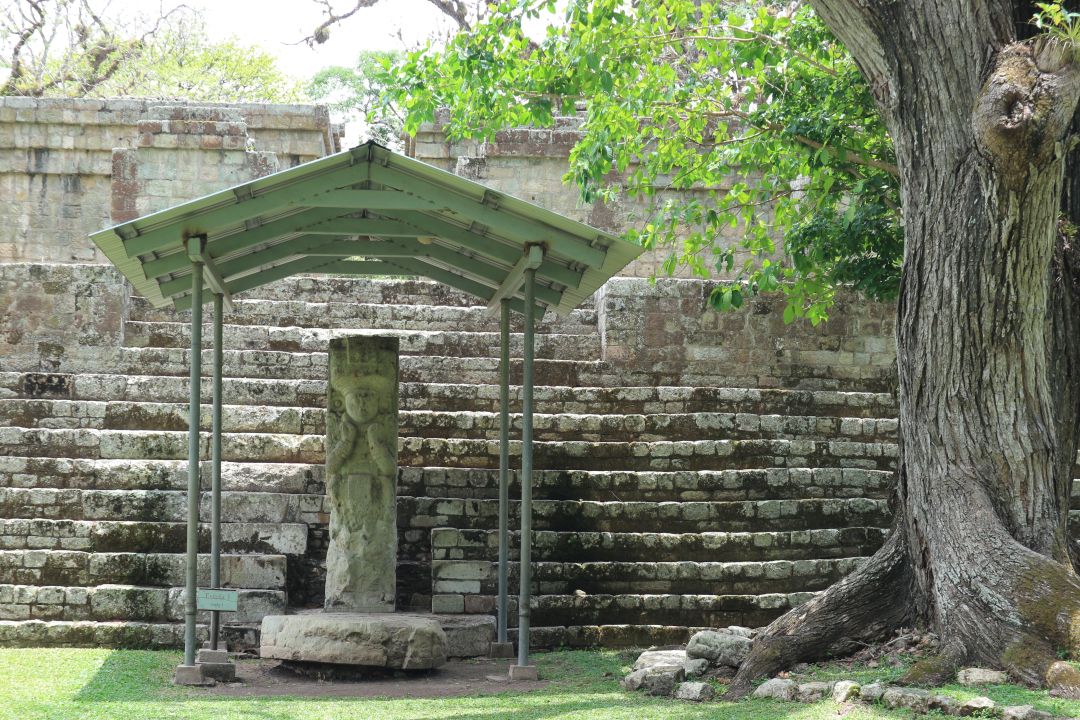 Die Mayaruinen von Copan mehr als nur ein Haufen alter Steine!