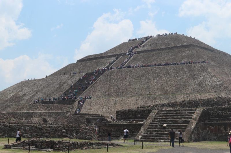 Pyramiden von Teotihuacan