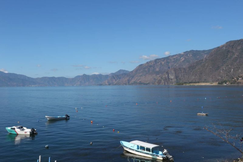 Lancha fahren auf dem Lago Atitlan