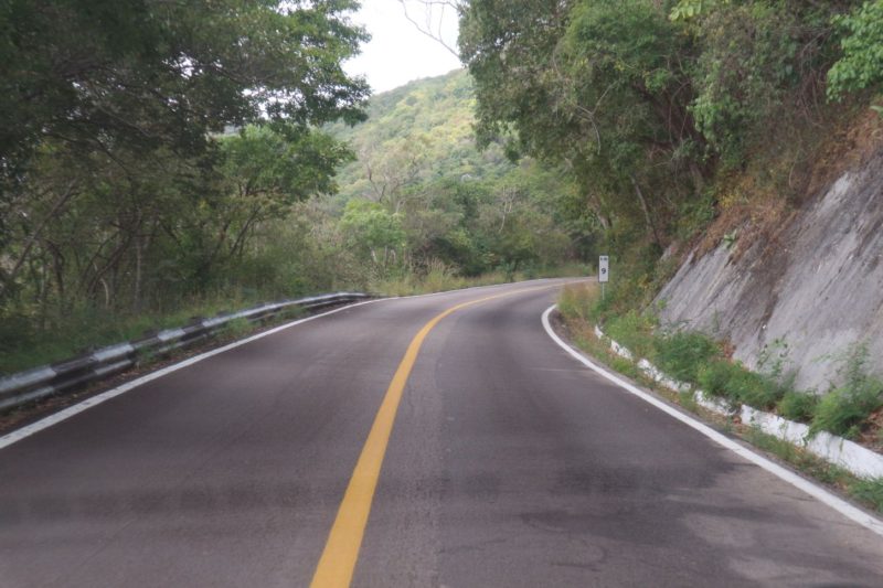 Straßenbedingungen bei einem Roadtrip durch Mexiko